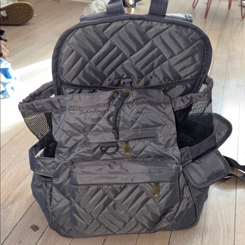 Dog holder Stylish Gray Quilted Backpack